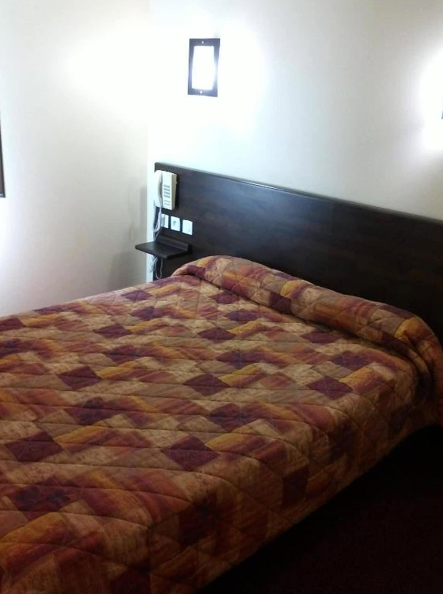 Hotel Estival Arriel Лурд Экстерьер фото